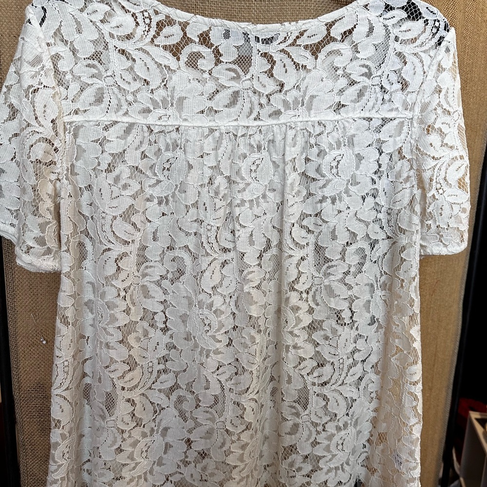 Loft Ivory Lace Top:  Size XS. Not lined so wou need tank or camisole to wear.